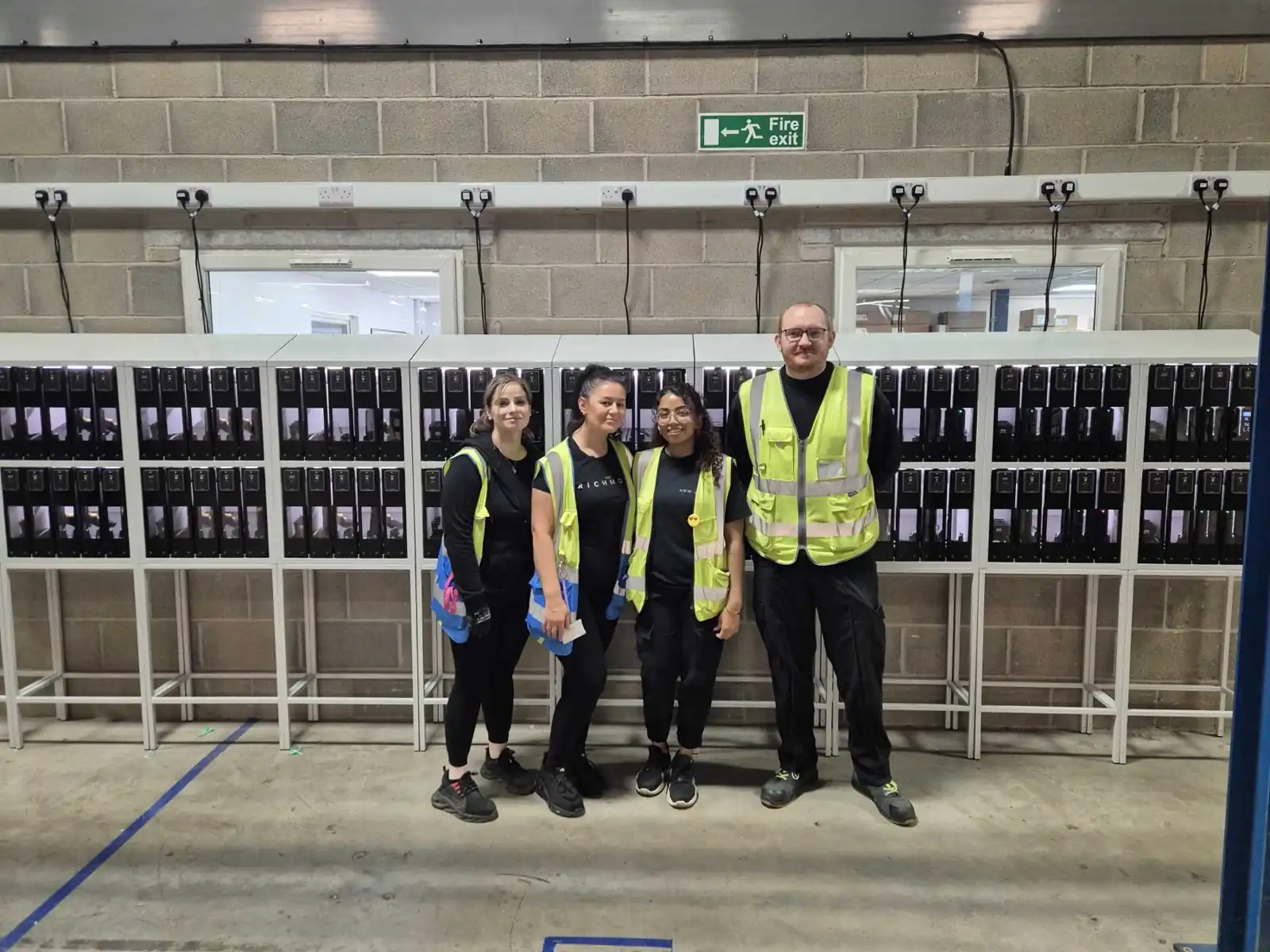 eLocker deployment at New Look